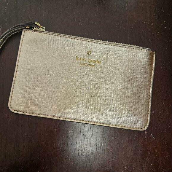 Kate Spade Rose Gold Metallic Wristlet - Picture 1 of 4